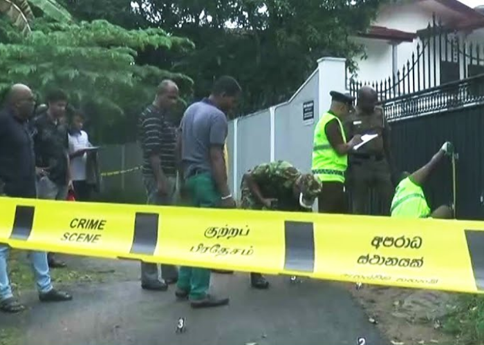 වැලිගම ප්‍රාදේශීය සභා මන්ත්‍රීගේ නිවසට වෙඩි – පොලිසියෙන් ප්‍රතිප්‍රහාර (VIDEO)