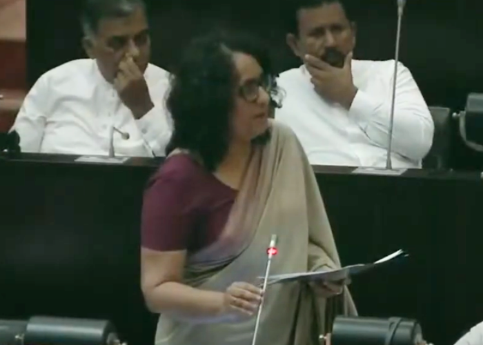 පාස්කු ප්‍රහාරායෙන් අදත් ඇවිලුණු පාර්ලිමේන්තුව (VIDEO)