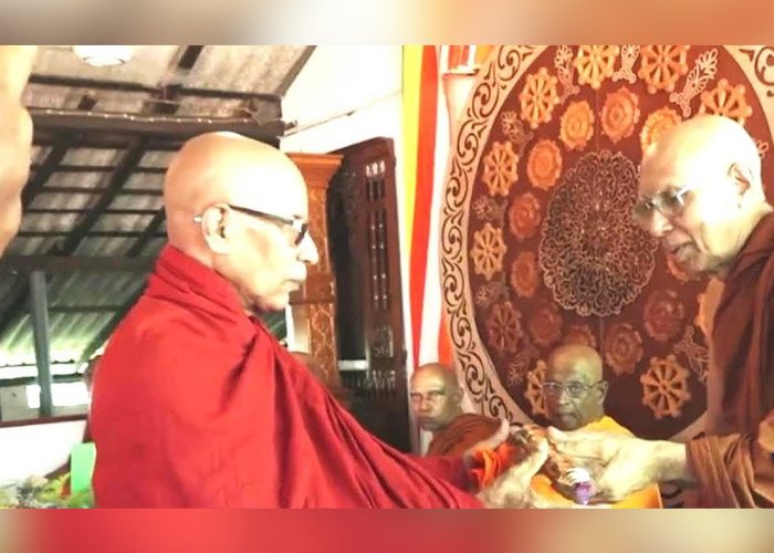මහෝපාධ උපාධිය ලබා ගත් ඇස්වත්තේ රේවත හිමි (VIDEO)