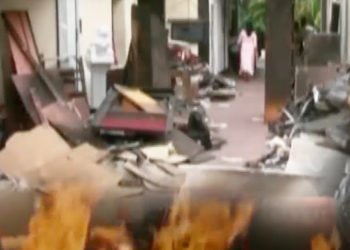 අළුමතින් අප නැගිට වසර 15යි – සියත ගිණි තබා නිහඬ කිරීමට දැරූ උත්සාහයට අදට වසර 15 යි (VIDEO)