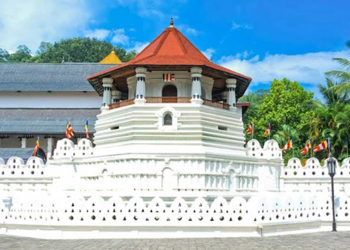 මහනුවර ඇසළ පෙරහර මංගල්‍යය තිස්වනදා ඇරඹේ (VIDEO)