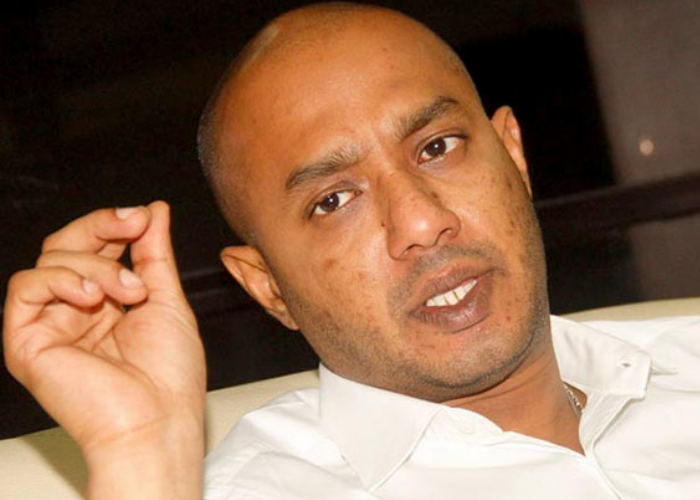 දුමින්දට ඇප