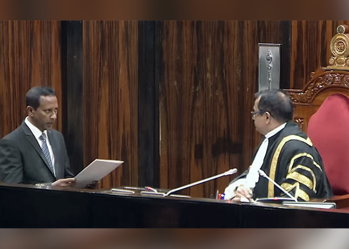 නිශාන්ත ජයවීර පාර්ලිමේන්තු මන්ත්‍රී ධුරයේ දිවුරුම් දෙයි