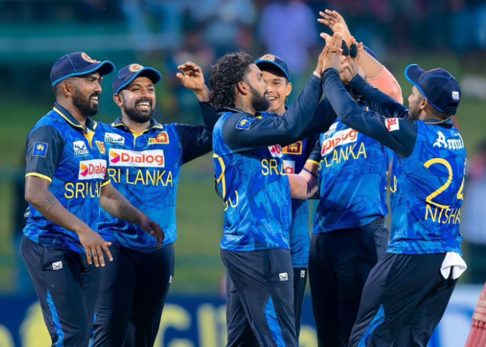 පළමු එක්දින තරඟ‍යේ ජය සියතට ගත් සිංහ පැටවු.