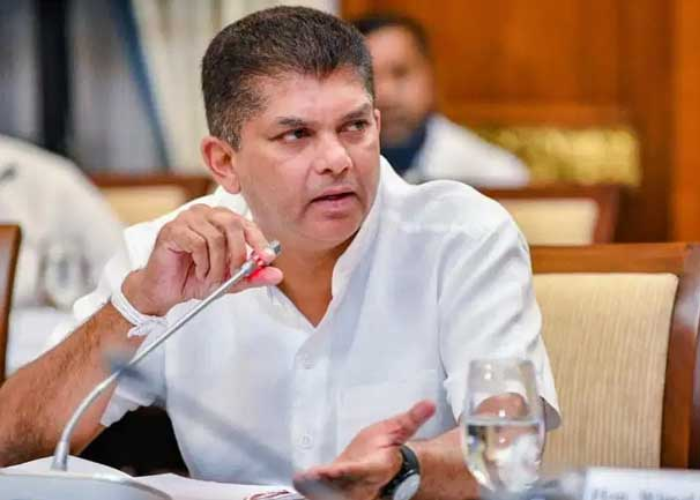 හිටපු රාජ්‍ය අමාත්‍ය ලොහාන් රත්වත්තේ අභාවප්‍රාප්ත වෙයි