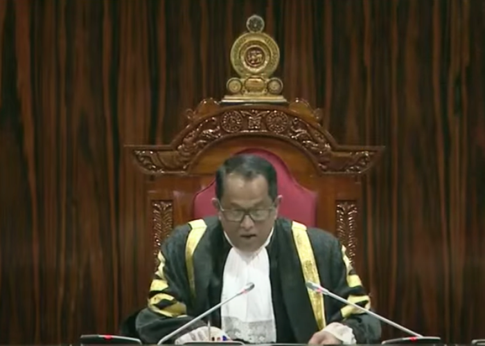 හිටපු ජනපතිවරුන්ගේ හිමිකම් ඉවත් කිරීමේ පනත් කෙටුම්පතේ ශ්‍රේෂ්ඨාධිකරණ තීන්දුව පාර්ලිමේන්තුවට (VIDEO)