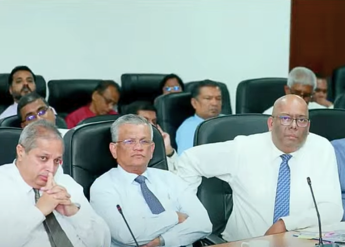 වතු කම්කරු වැටුප් වැඩි කරන්න තීරණාත්මක සාකච්ඡාවක් (VIDEO)