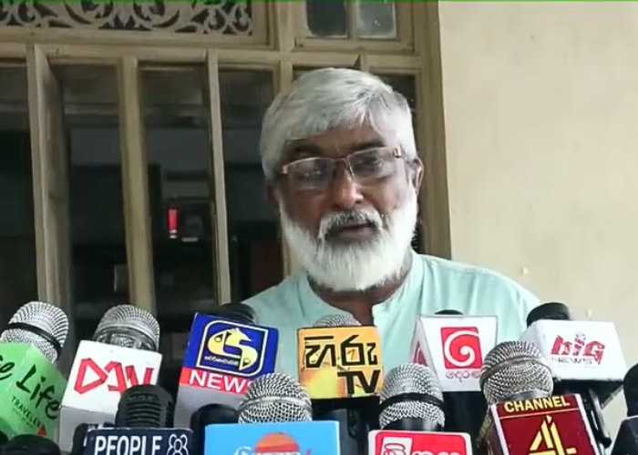 විදුලි සේවකයන්ට අද සිට ලෙඩ (VIDEO)