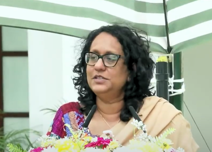 අගමැතිනියගේ ඉලක්කය (VIDEO)