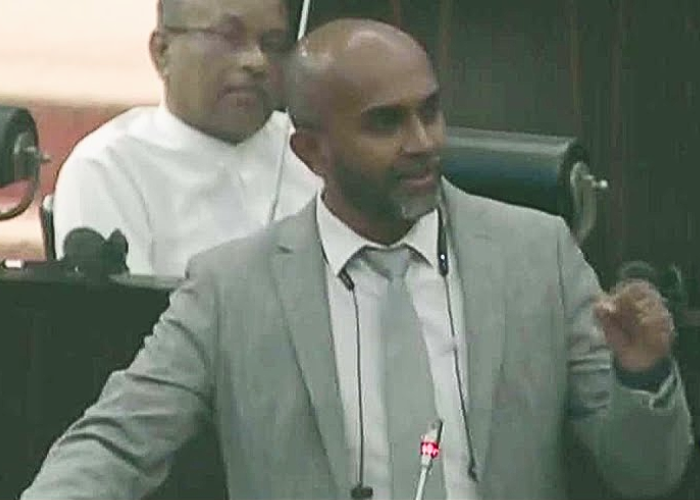 දුර ගමන් සේවා සියලු බස්රථ සහ ආපනශාලා ක්ෂණික පරික්ෂාවකට (VIDEO)