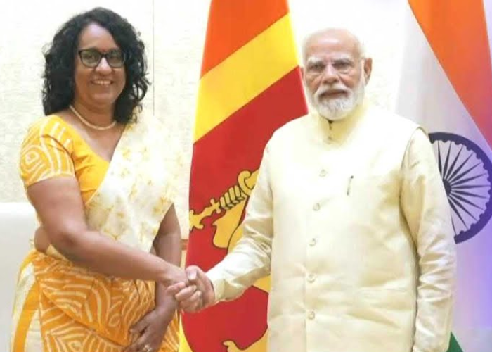 “නියම නායකත්වයට ජනප්‍රියත්වය ඕනේ නෑ” අගමැතිනිය ඉන්දියාවේදී කියයි (VIDEO)