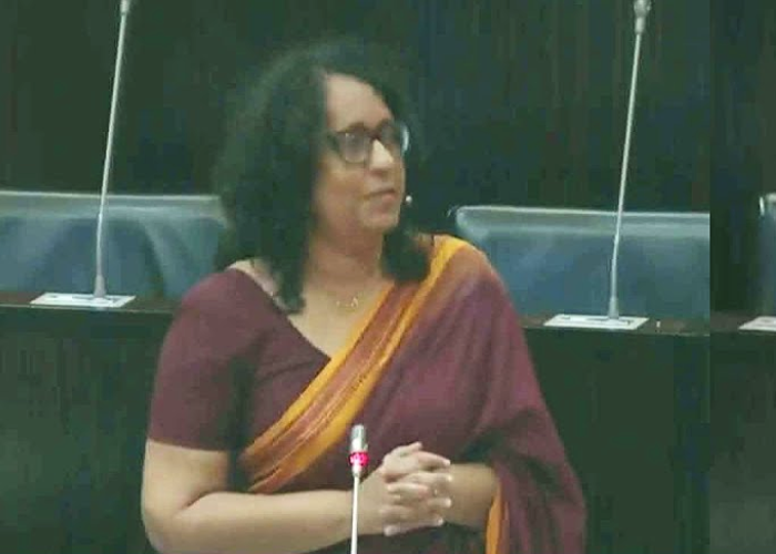 සියලුම පාසල් එක මිටට – කාටත් නීතිය එකයි (VIDEO)