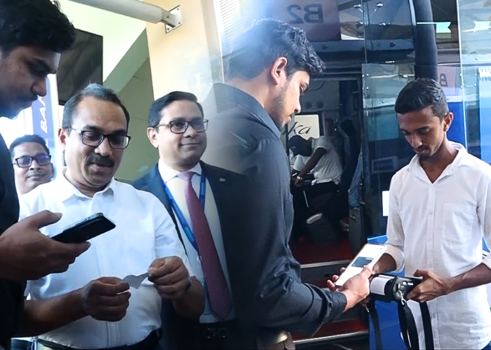 බස් ගාස්තුව ගෙවන අලුත්ම ක්‍රමය (VIDEO)