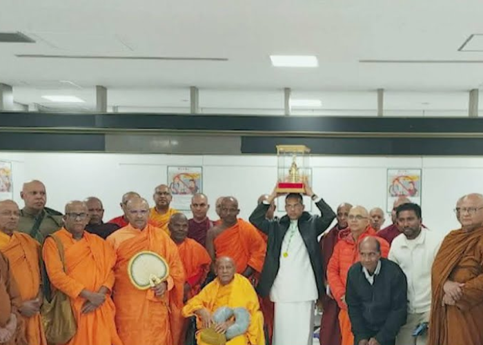 නගෝයා පුණ්‍ය මහෝත්සවයට සර්වඥ ධාතූන් සමඟ මහා සංඝරත්නය ජපානයට (VIDEO)