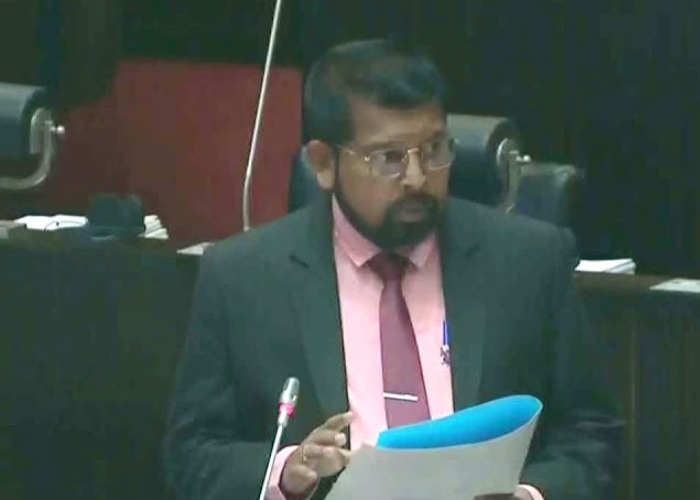 රජයෙන් නිල නිවාස ඉල්ලන විපක්ෂය – ඉල්ලන හැමදේම දෙන්න බෑ කියන ආණ්ඩුව (VIDEO)