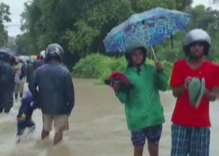 ගංවතුරත් එක්ක බෝ වන රෝග (VIDEO)