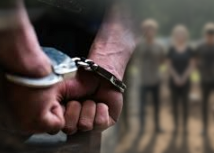 පුරාවස්තු සොයා කැණීම් කළ 06 දෙනෙකු අත්අඩංගුවට