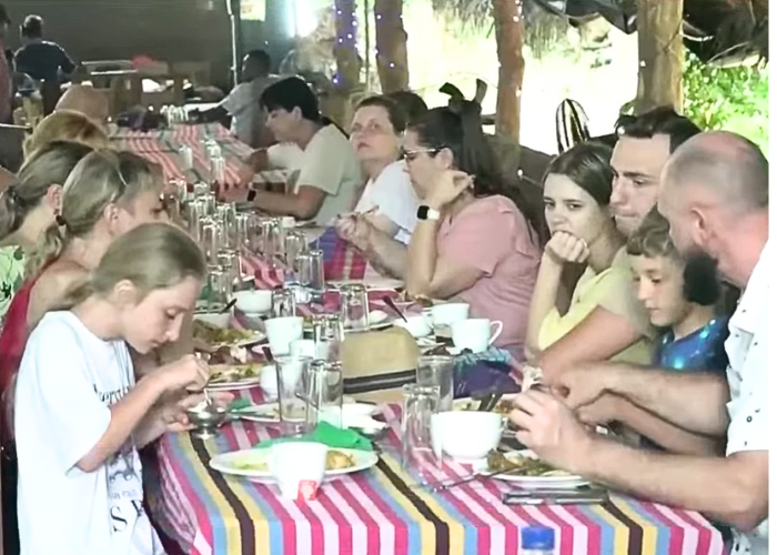 මණ්ඩලයේ නැති සංචාරක හෝටල් (VIDEO)