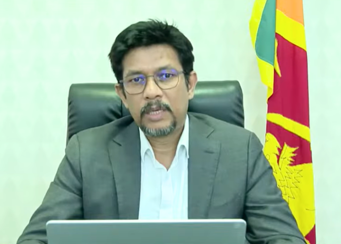 සමාජ මාධ්‍යයෙන් දරුවන් රකින්න ප්‍රතිපත්ති සමාලෝචනයක් (VIDEO)