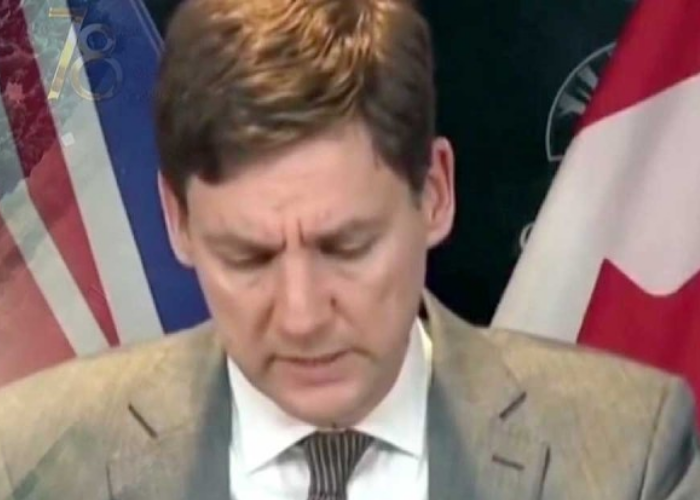 කැනඩාවේ පාසලක වෙඩි තැබීමක් දස දෙනෙකු මරුට (VIDEO)