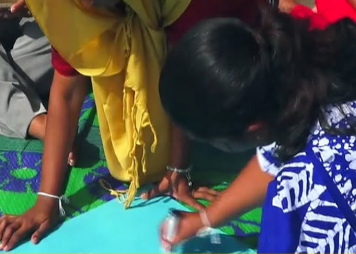 උපවාසයේ නිරත පිරිස හමුවූ ජනපති (VIDEO)