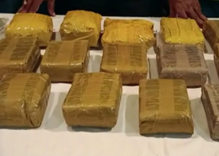 බොරලැස්ගමුවෙන් කෝටි 15ක කුඩු මතුවෙයි (VIDEO)