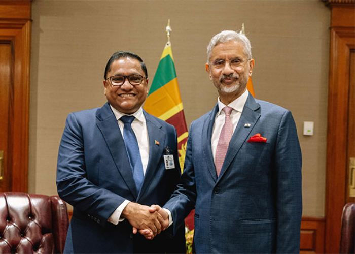 ඉන්දීය සහ ශ්‍රී ලංකා විදේශ අමාත්‍යවරුන් අතර විශේෂ හමුවක්