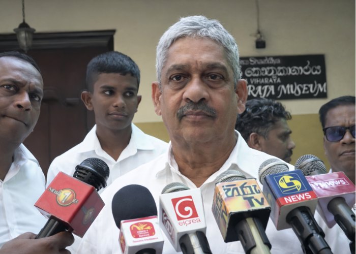 විපක්ෂයට රතු එළි අරන් එන ෆොන්සේකා (VIDEO)