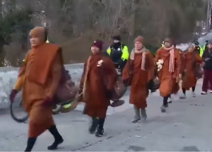 අමෙරිකාවේ සිට ආ සාම පා ගමන (VIDEO)