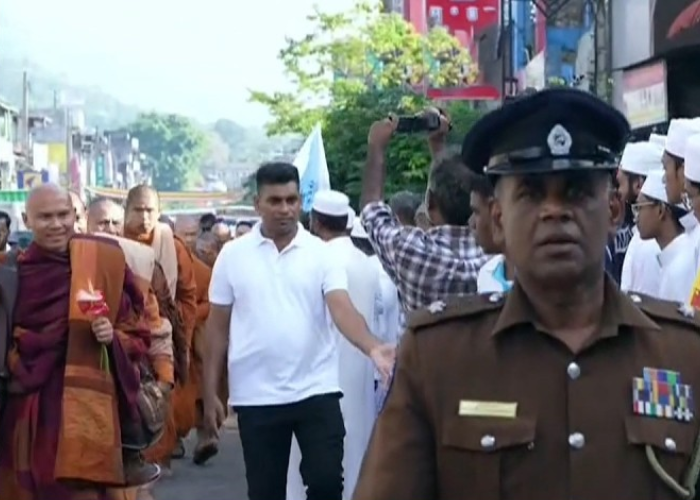 ඒහි පස්සිකෝ මාතලේ සිට මහනුවරට – සාමය වෙනුවෙන් භේද නැති ජනතාව (VIDEO