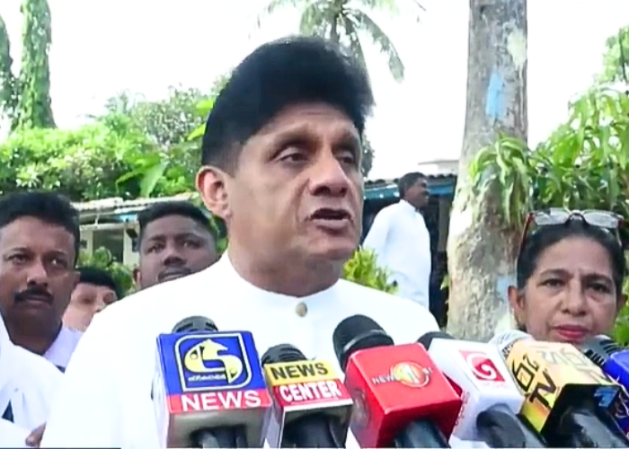Clean Sri Lanka ක්ලීන් නෑ කියන සජිත් (VIDEO)