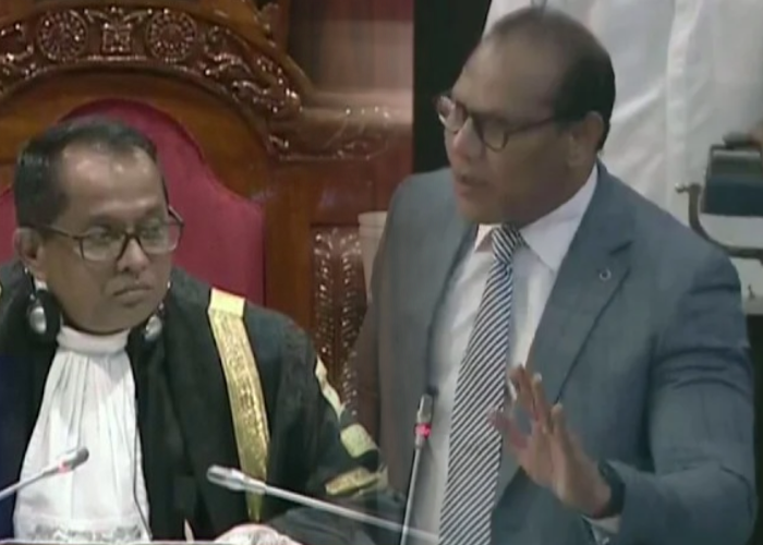හදිසි විවාදයක් ඉල්ලා උණුසුම් වූ පාර්ලිමේන්තුව (VIDEO)