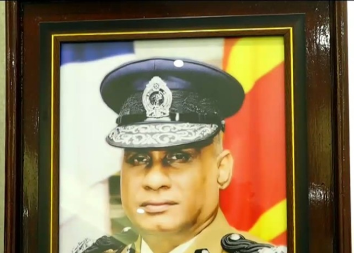 සී.ඩී. වික්‍රමරත්නගේ දේහය බොරැල්ලට – අවසන් කටයුතු පූර්ණ පොලිස් ගෞරවය සහිතව හෙට (VIDEO)