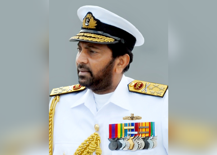 හිටපු නාවික හමුදාපති වසන්ත කරන්නාගොඩ අත්අඩංගුවට (VIDEO)