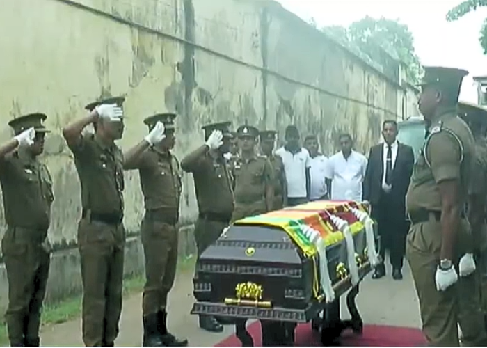 සහෘදයන් හඩවමින් පසිඳු,සන්දික ගේ දේහයන් වැලිකඩට (VIDEO)