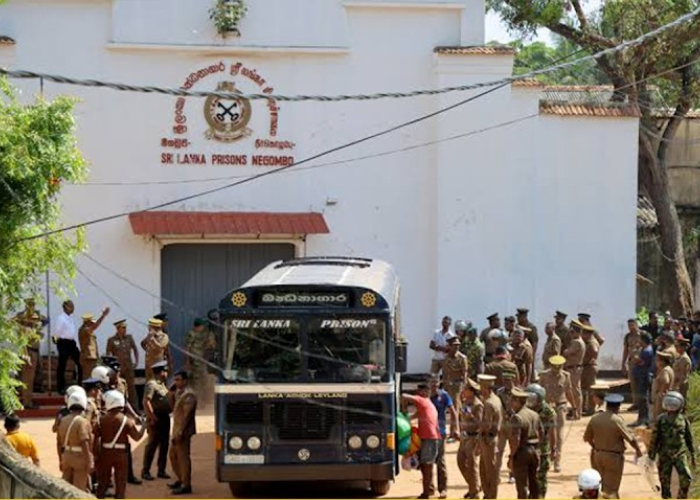 රැඳවියන් මීගමුව බන්ධනාගාරයෙන් වෙනත් බන්ධනාගාරවලට  (VIDEO)