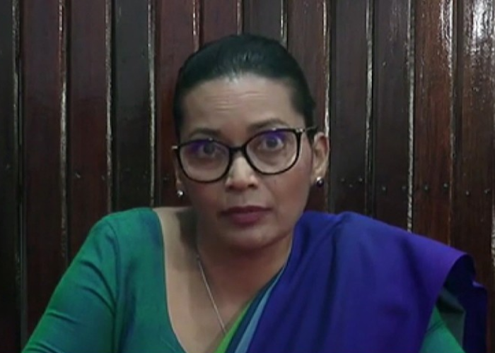 ළඟ බලන්න බැරිවෙන ලකුණු (VIDEO)