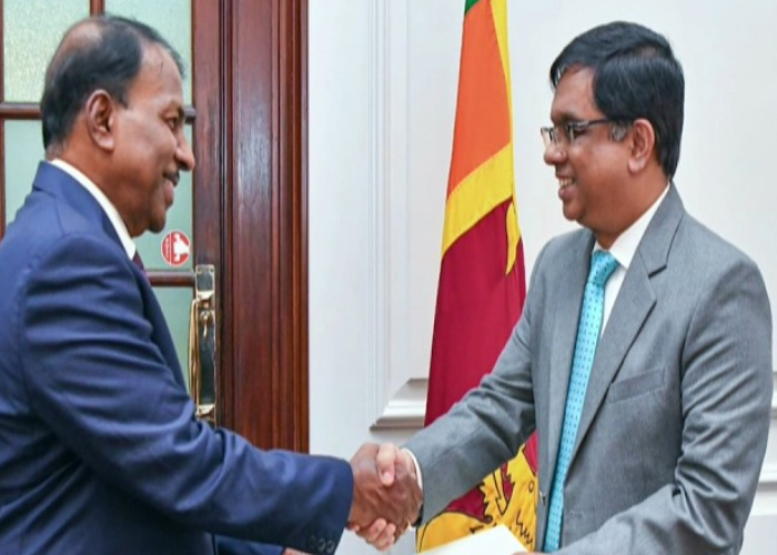 මුදල් කොමිෂන් සභාවේ නව සභාපති හා සාමාජිකයන් පත් කරයි (VIDEO)