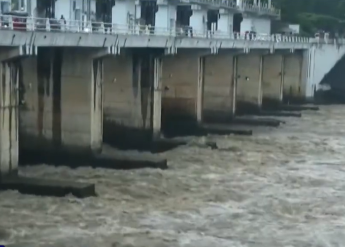 කාලගුණය යළි රතුවෙයි (VIDEO)