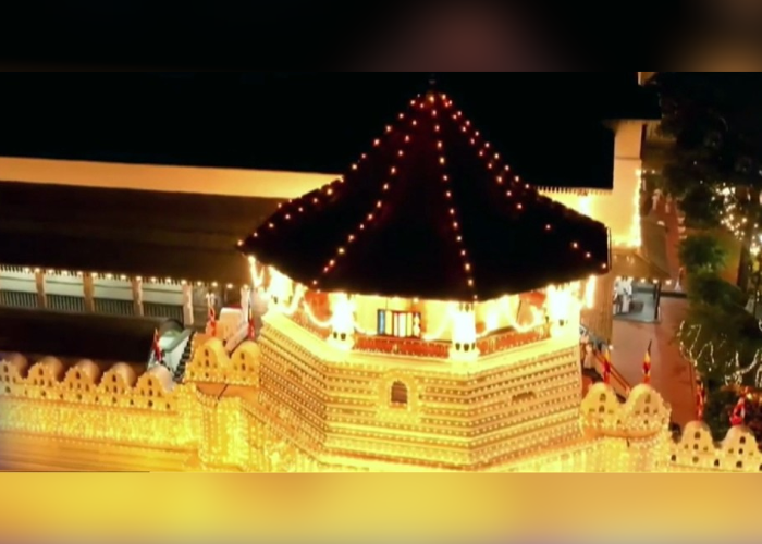 පළමු රන්දෝලි පෙරහැර අදයි (VIDEO)