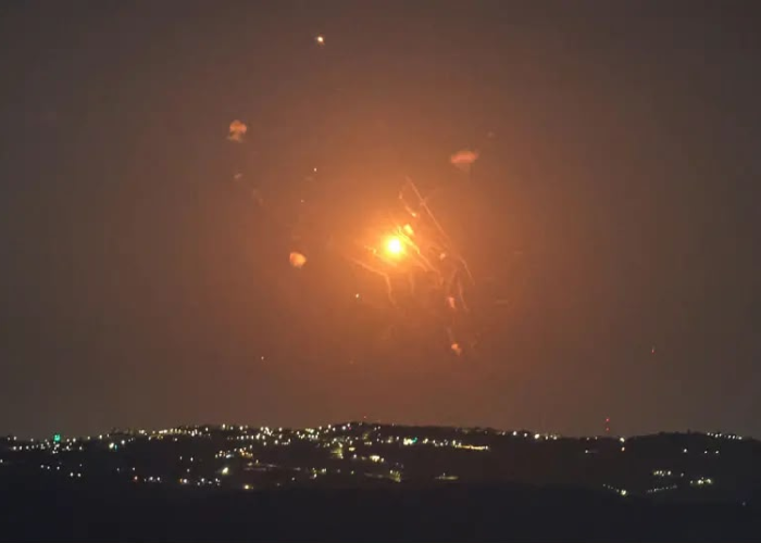 ඇමරිකාව සහ ඉරානය අතර ප්‍රහාර උත්සන්න වෙයි