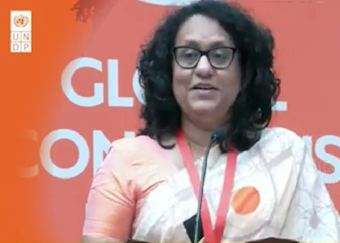 භූතානයේ පැවති ගෝලීය සමුළුවේ ප්‍රධාන දේශනය කළ අගමැතිනිය (VIDEO)