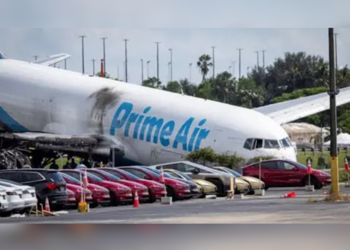 ඇමරිකාවේ Amazon භාණ්ඩ ප්‍රවාහන ගුවන් යානා අනතුරේ ගුවන් ගමන් දත්ත පටිගත කිරීමේ උපකරණ සොයාගැනේ